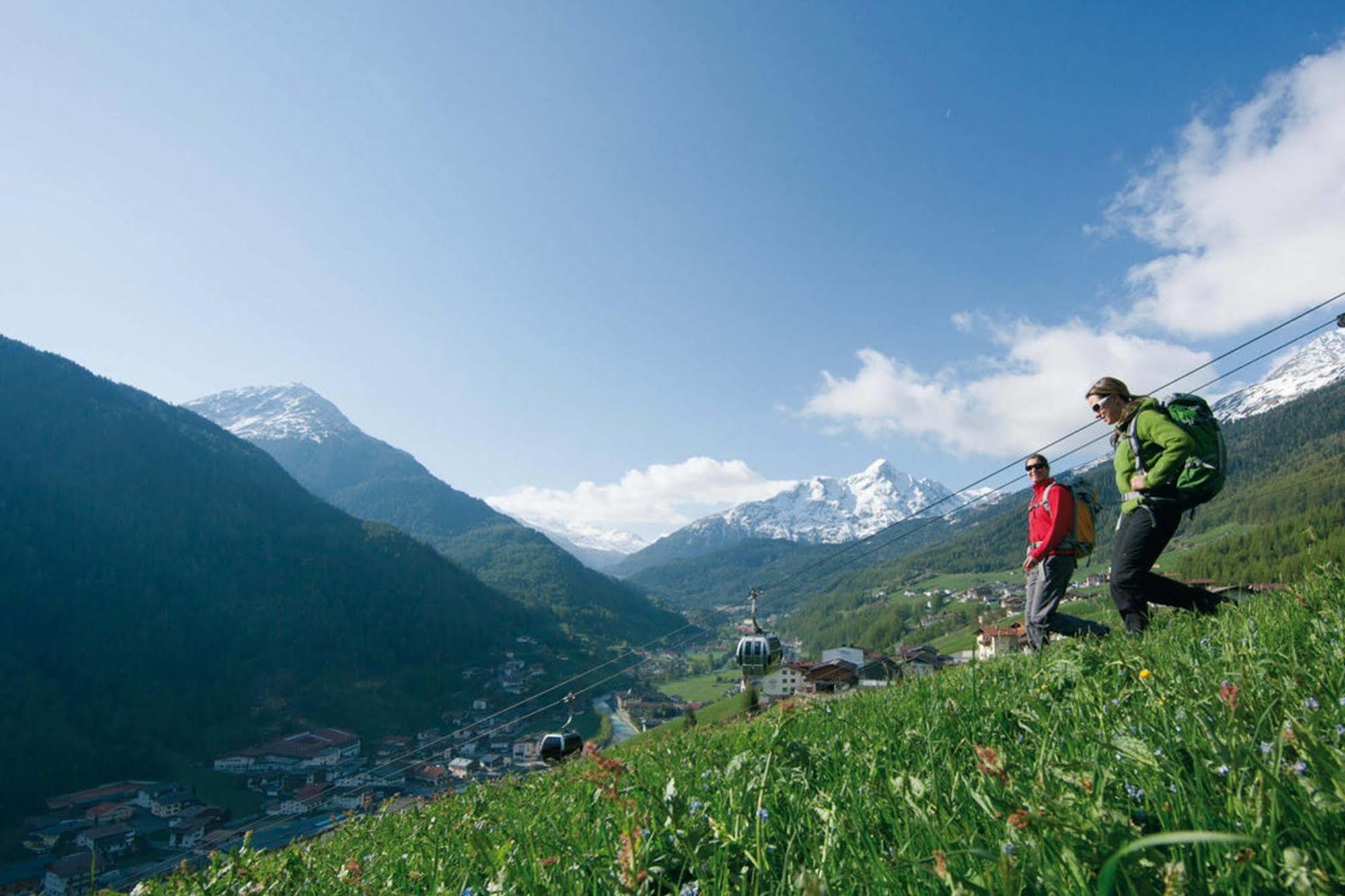 Hotel Garni Sunshine Sölden Zewnętrze zdjęcie